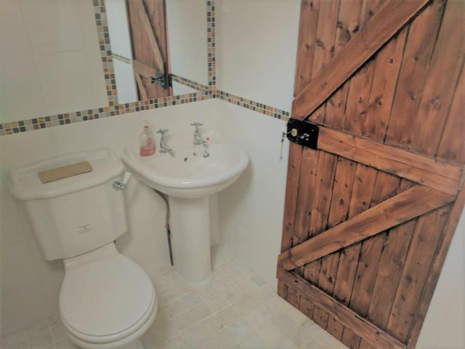 Stunning Barn Conversion Ideal For Large Families Bildeston Luaran gambar