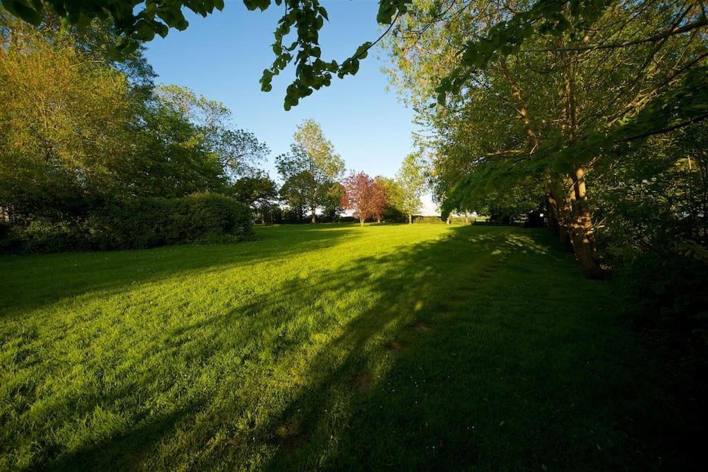 Stunning Barn Conversion Ideal For Large Families Bildeston Luaran gambar