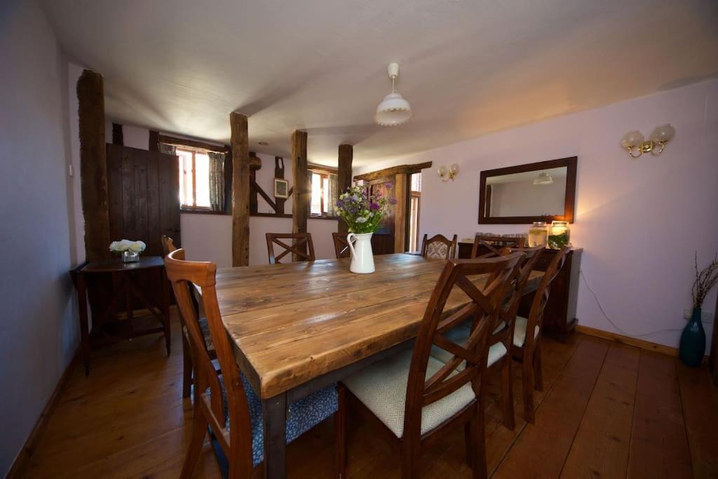 Stunning Barn Conversion Ideal For Large Families Bildeston Luaran gambar